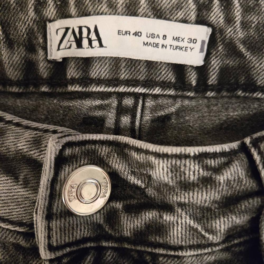 Zara Women's Grey Washed High Rise, Wide Leg Denim Jeans. Size 8 - Picture 4 of 4